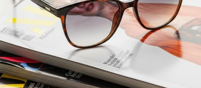 Bądź na bieżąco ze światem mody – najlepsze newslettery dla fashionistek